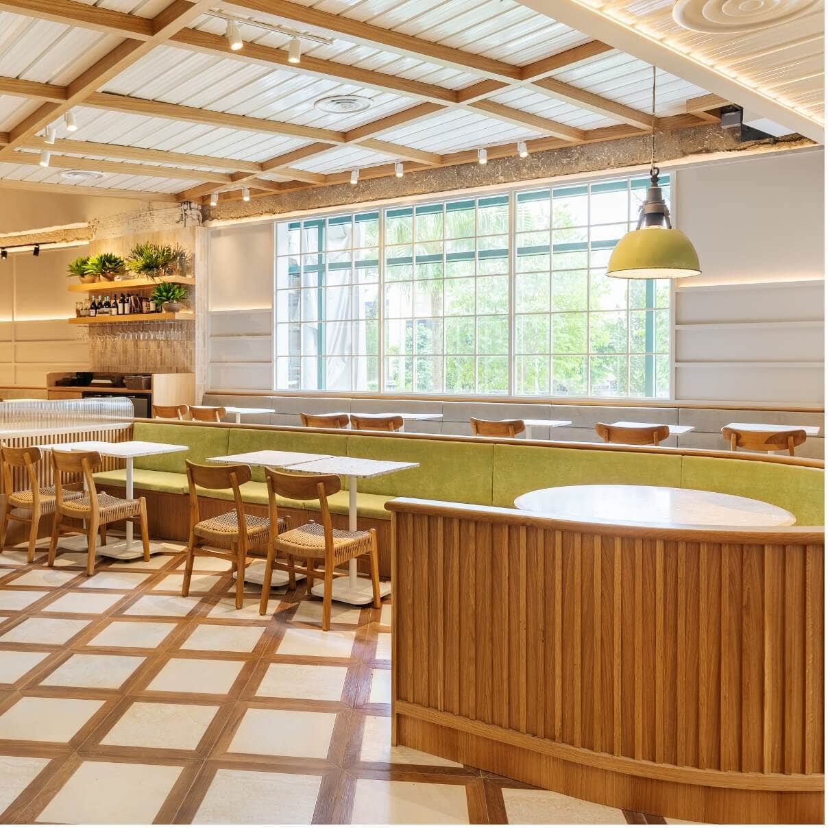 Little Farms Table
